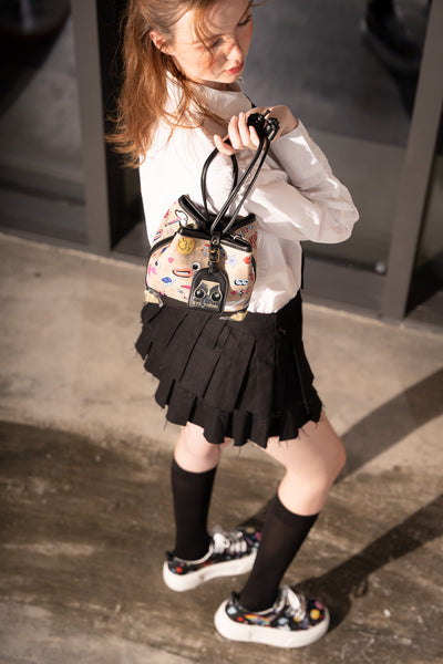 Bucket bag