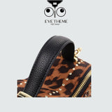 【 EYETHEME 】Heart crossbody bag in suede 2731 - Heart crossbody bag