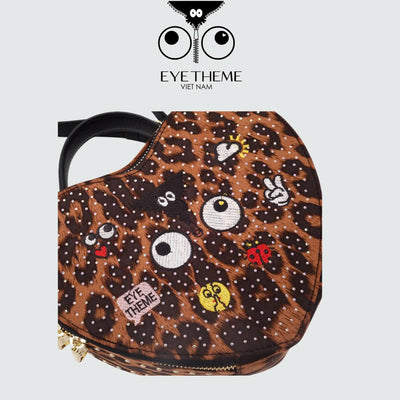 【 EYETHEME 】Heart crossbody bag in suede 2731 - Heart crossbody bag